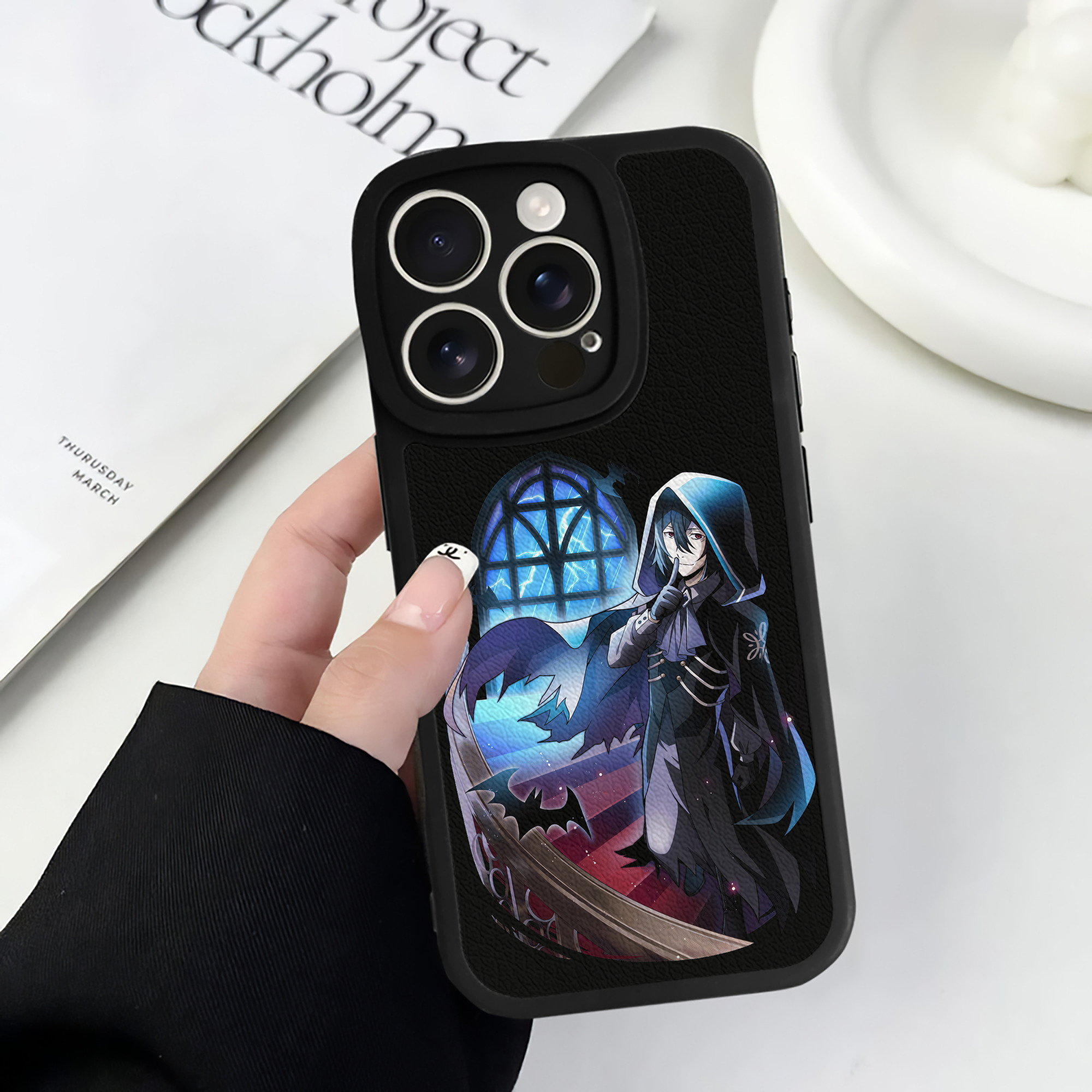 （画像用） 文豪ストレイドッグス Bungo Stray Dogs 【iPhone 16シリーズ対応】シリコンスマホケース（レザー調） 材質：シリコン